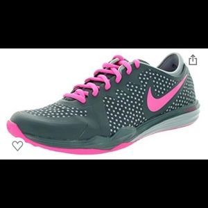 ⭐️SALE⭐️ Nike Sneakers!